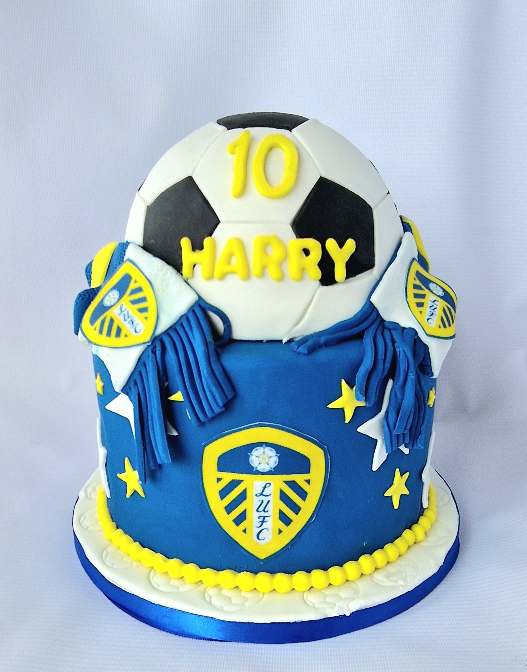 Kids Novelty Cakes 59