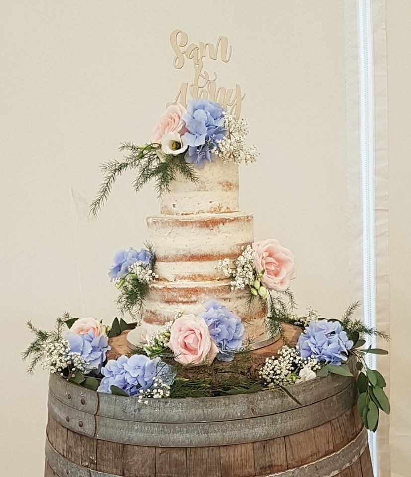 Wedding Cakes 22